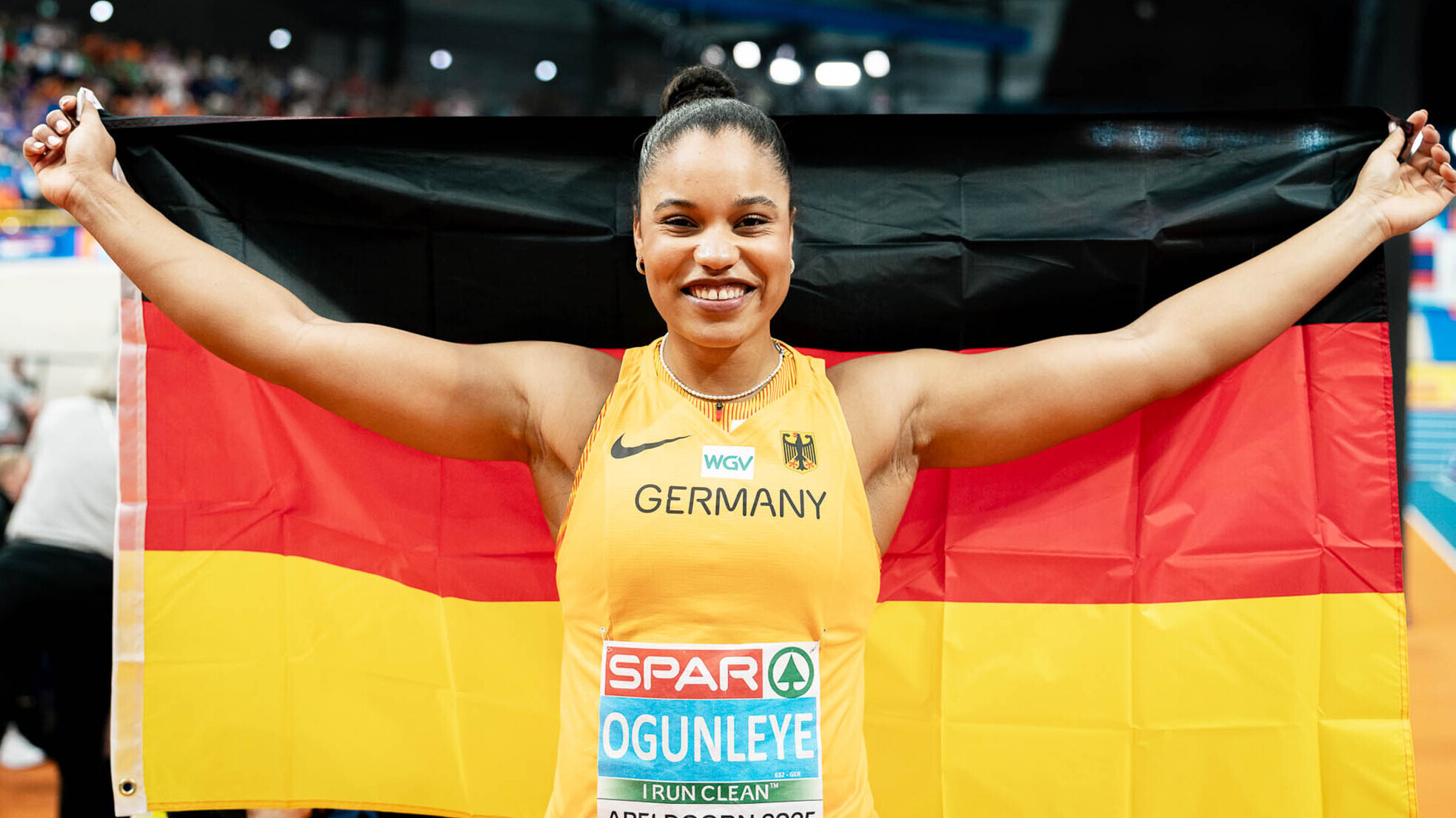 Yemisi Ogunleye gewinnt zum Abschluss Silber