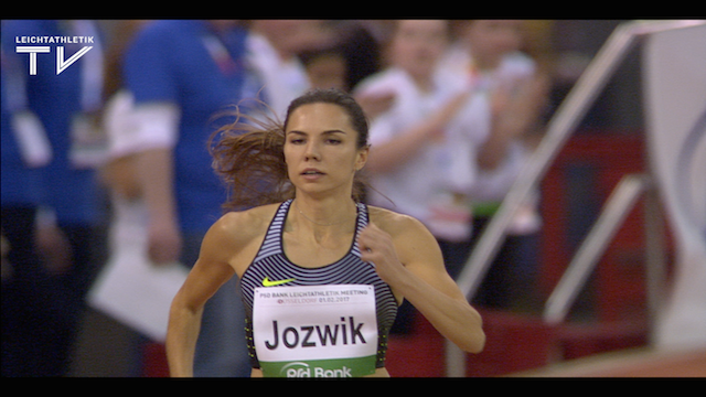 Joanna Jozwik siegt überlegen in…