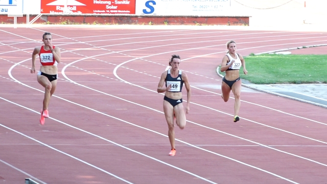 Carolina Krafzik sprintstark über 200 Meter